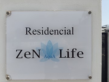 EXKLUSIV TAKVÅNING MED 3 SOVRUM MED STOR TERRASS OCH HAVSUTSIKT - Lotus Properties