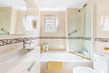 Super mysig markplan i populära Rocio II i hjärtat av Aguas Nuevas  - Lotus Properties