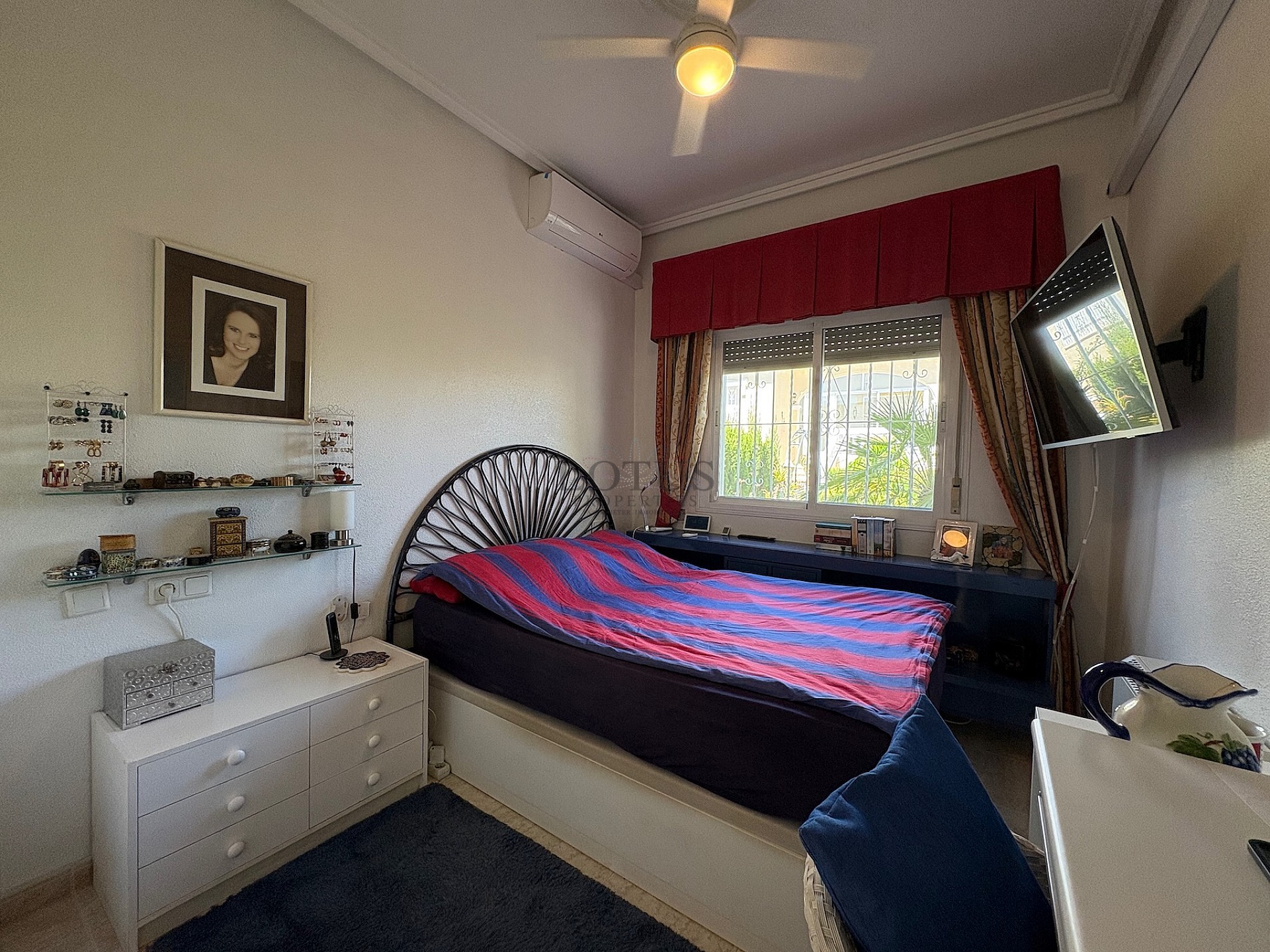 Enplans enfamiljshus – Plaza la Fiesta,  - Lotus Properties