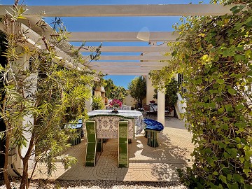 Enplans enfamiljshus – Plaza la Fiesta,  - Lotus Properties