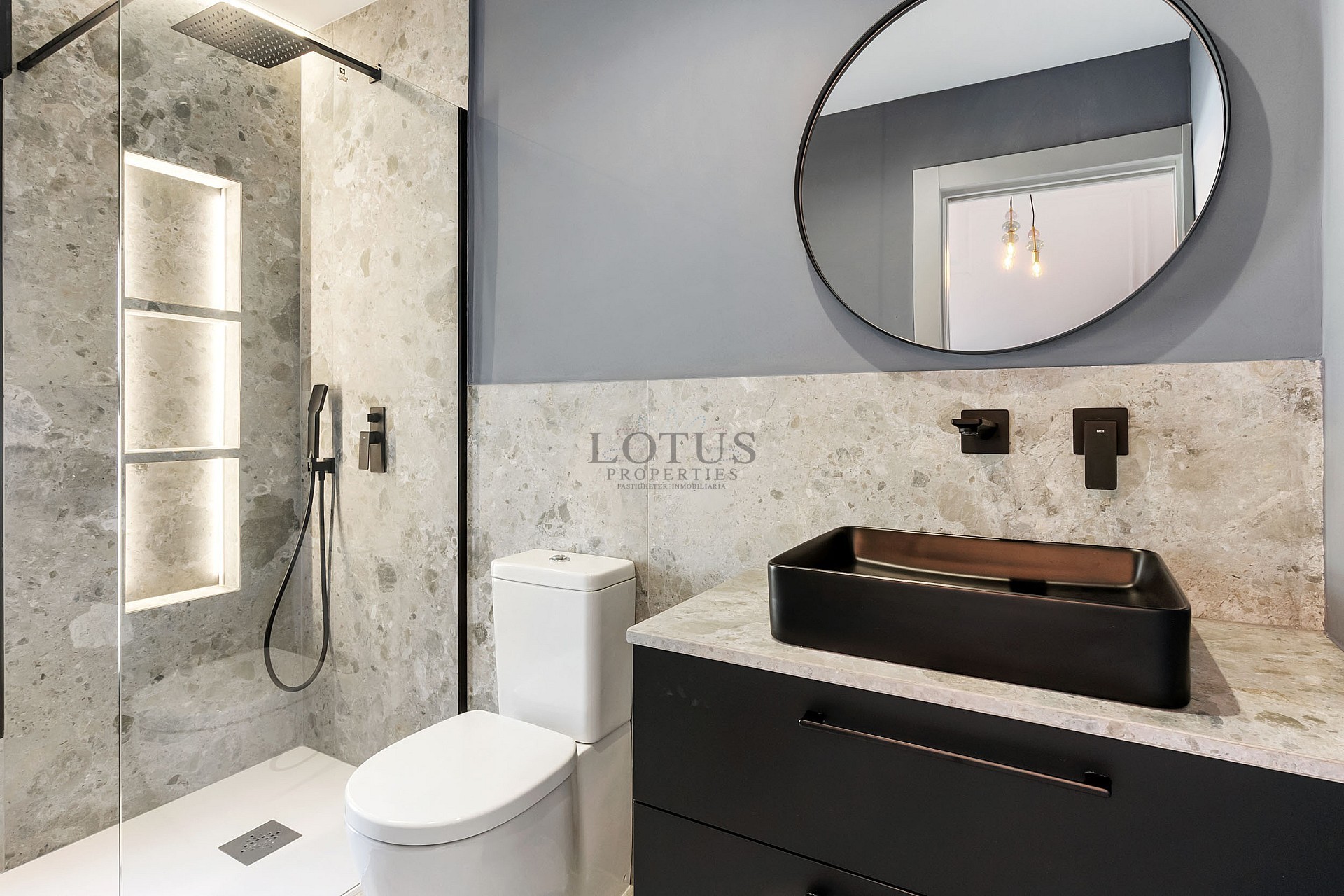 NYRENOVERAD PARHUS VILLA MED PRIVAT POOL I NATURSKÖNA EL CHAPARRAL - Lotus Properties