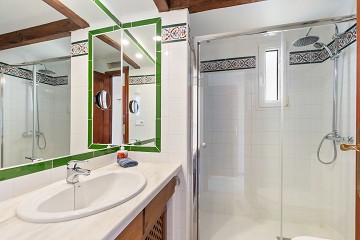 Stor takvåning med 3 sovrum och 2 badrum, havsutsikt, garage och förråd i Aldea del Mar - Lotus Properties