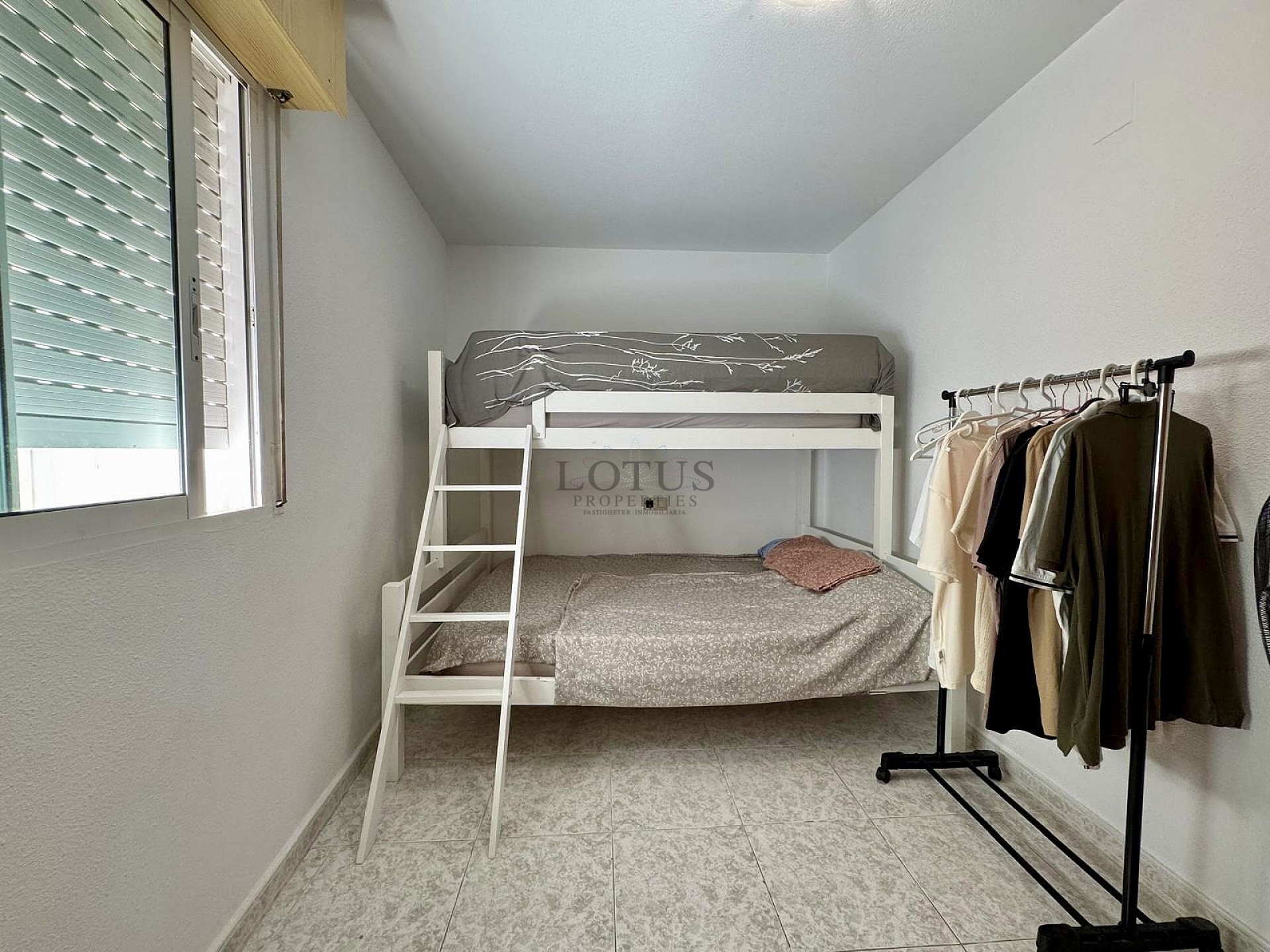 3-RUMSLÄGENHET 450 METER FRÅN PLAYA DEL CURA. - Lotus Properties