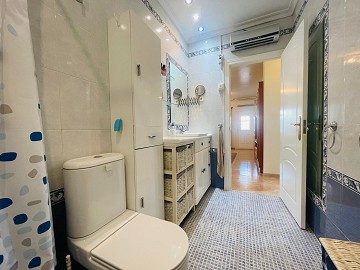 FANTASTISK VÄLSKÖTT OCH SOLIG BOSTAD I RES. ABACAL - AGUAS NUEVAS! - Lotus Properties