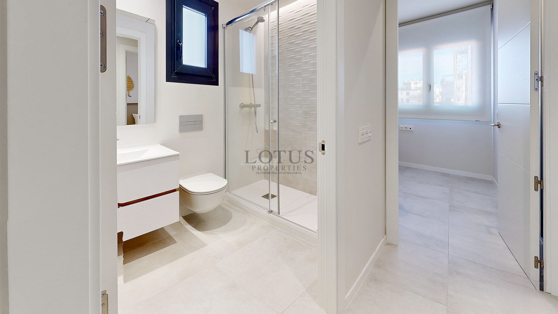 RESIDENCIAL LAGO VARESE- MIL PALMERAS  - Lotus Properties