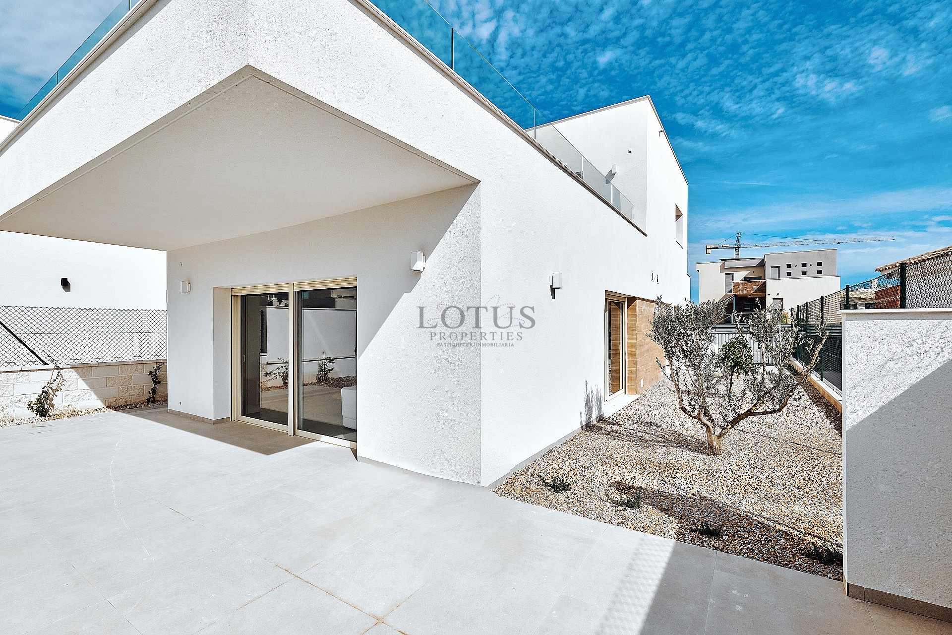 Lotus Properties presenterar – En livsstil i lyx på Costa Blanca - Lotus Properties