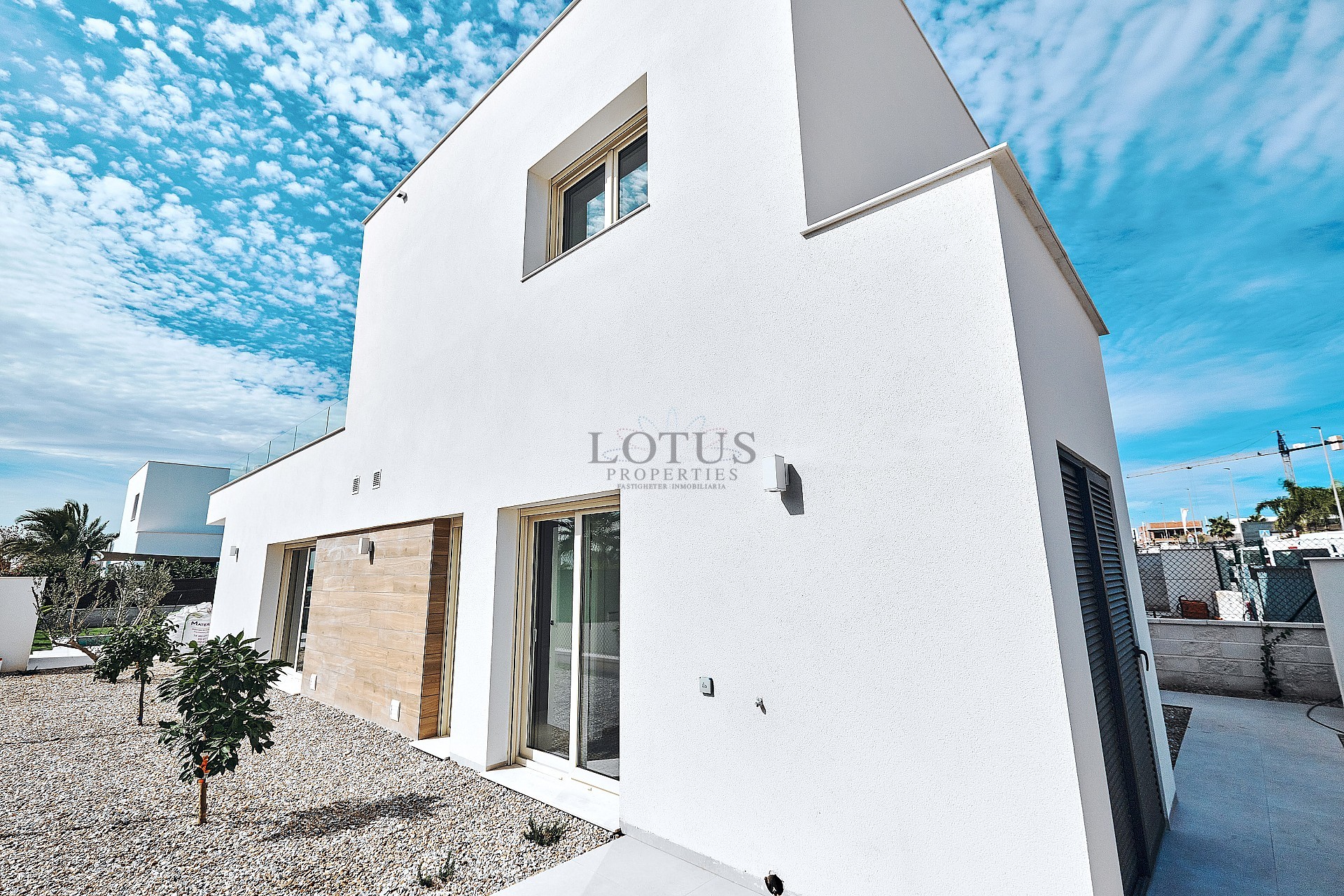 Lotus Properties presenterar – En livsstil i lyx på Costa Blanca - Lotus Properties