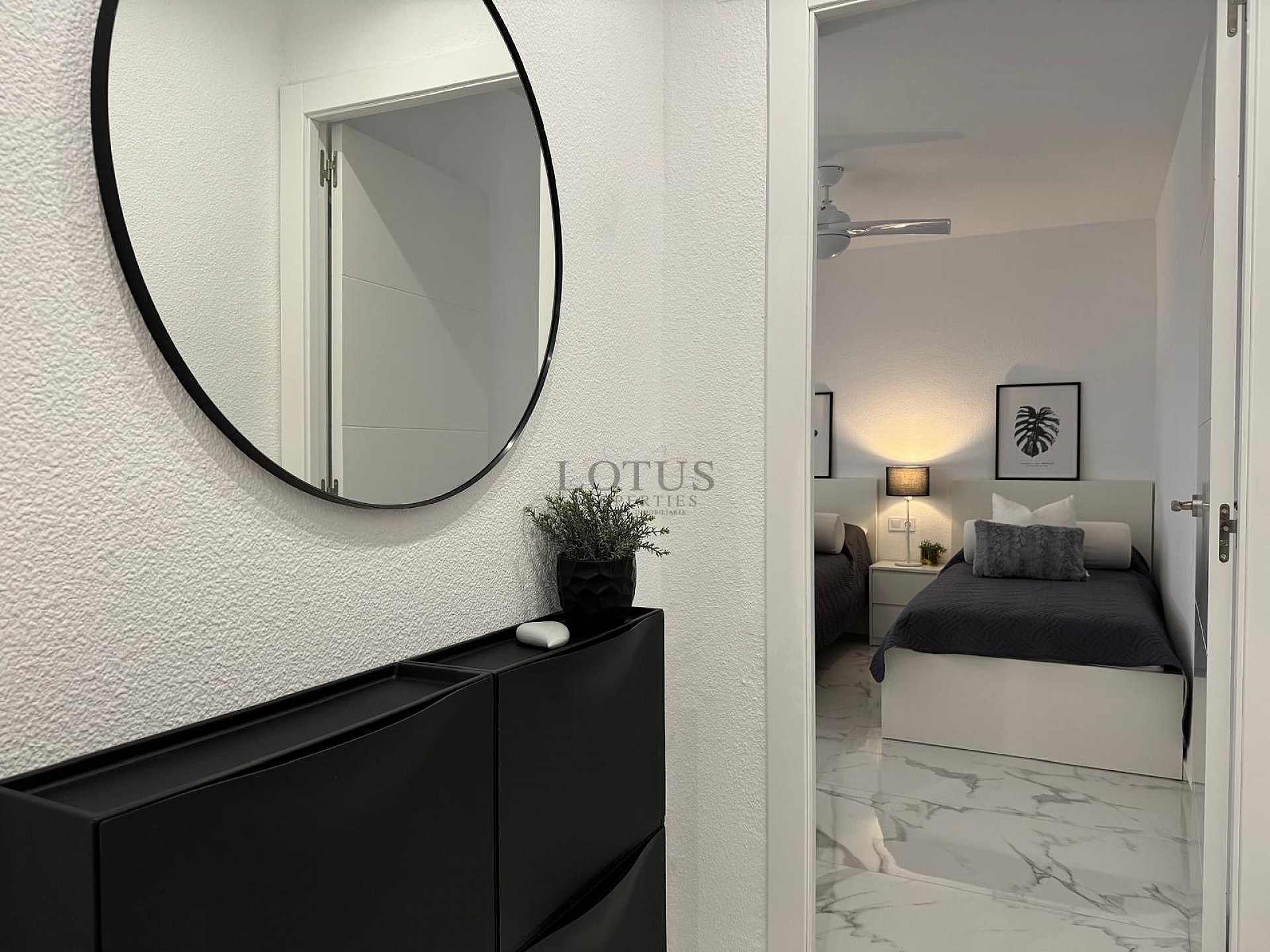 FLÄGENHET MED 4 SOVRUM 200 METER FRÅN STRANDEN - Lotus Properties