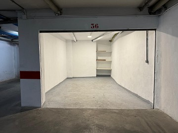 FLÄGENHET MED 4 SOVRUM 200 METER FRÅN STRANDEN - Lotus Properties