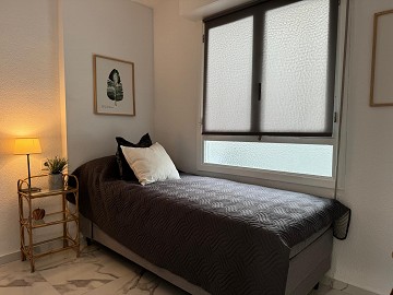 FLÄGENHET MED 4 SOVRUM 200 METER FRÅN STRANDEN - Lotus Properties