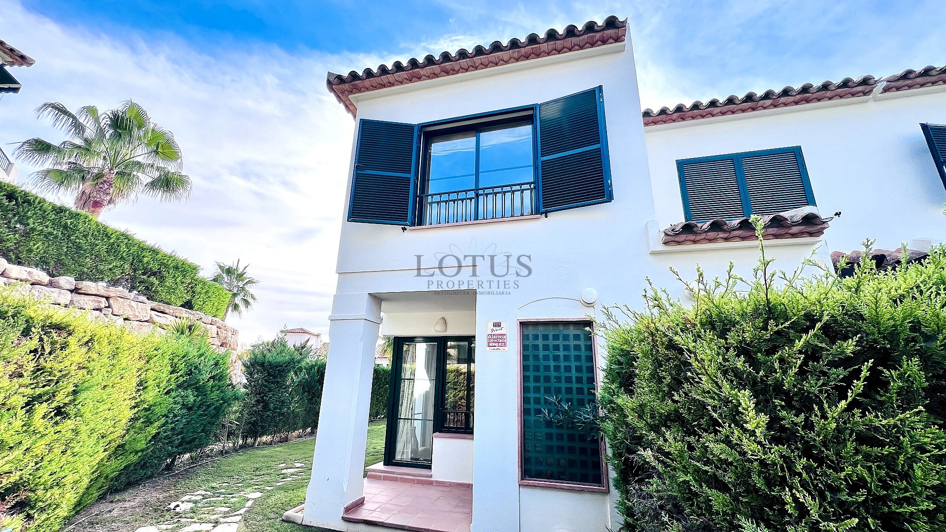 Exklusivt hörnradhus i Golf Bahía – nära Benidorm, stränder, golf och nöjesparker - Lotus Properties