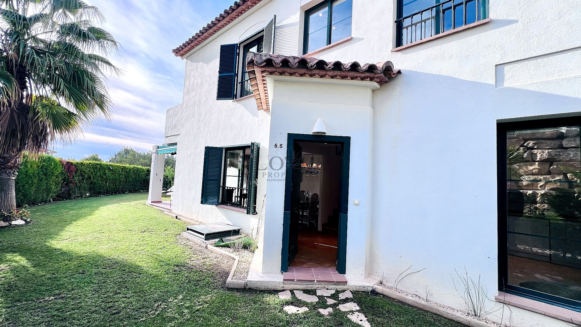 Exklusivt hörnradhus i Golf Bahía – nära Benidorm, stränder, golf och nöjesparker - Lotus Properties