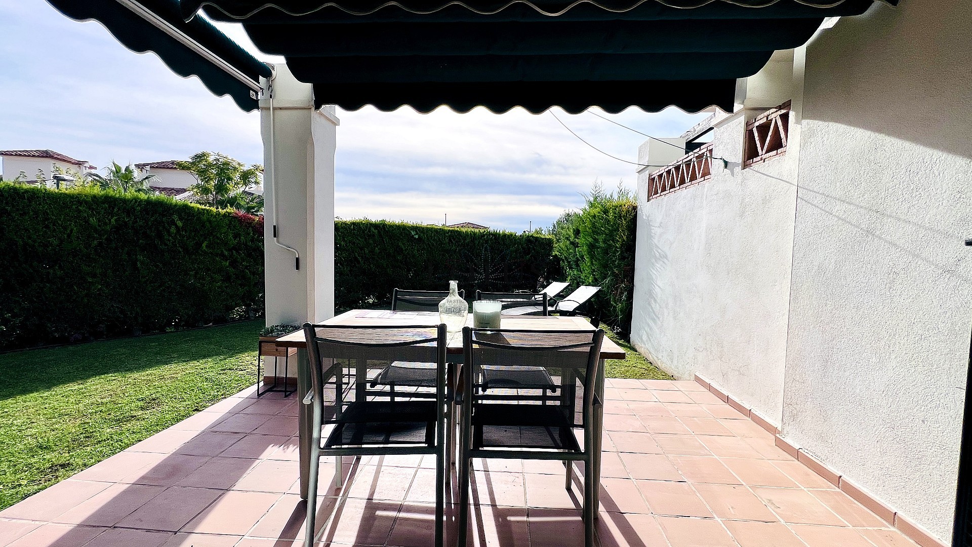 Exklusivt hörnradhus i Golf Bahía – nära Benidorm, stränder, golf och nöjesparker - Lotus Properties