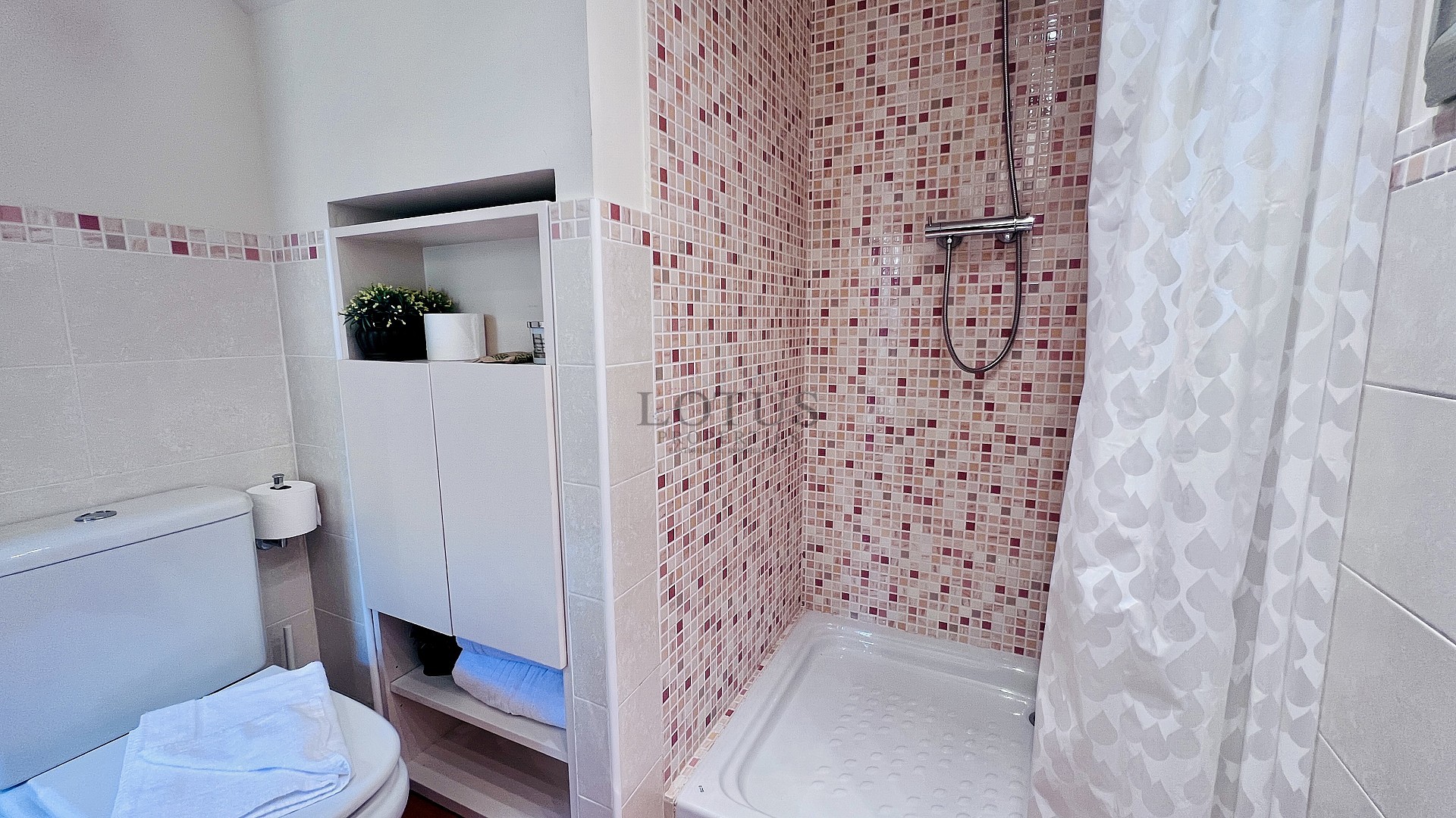 Exklusivt hörnradhus i Golf Bahía – nära Benidorm, stränder, golf och nöjesparker - Lotus Properties