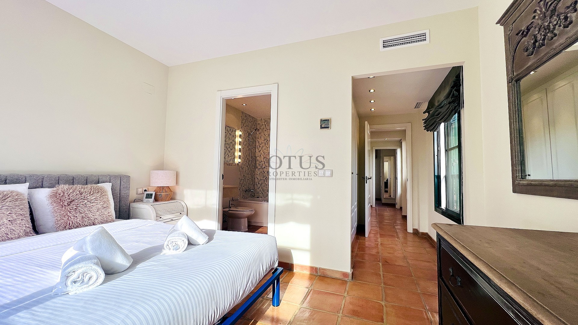 Exklusivt hörnradhus i Golf Bahía – nära Benidorm, stränder, golf och nöjesparker - Lotus Properties