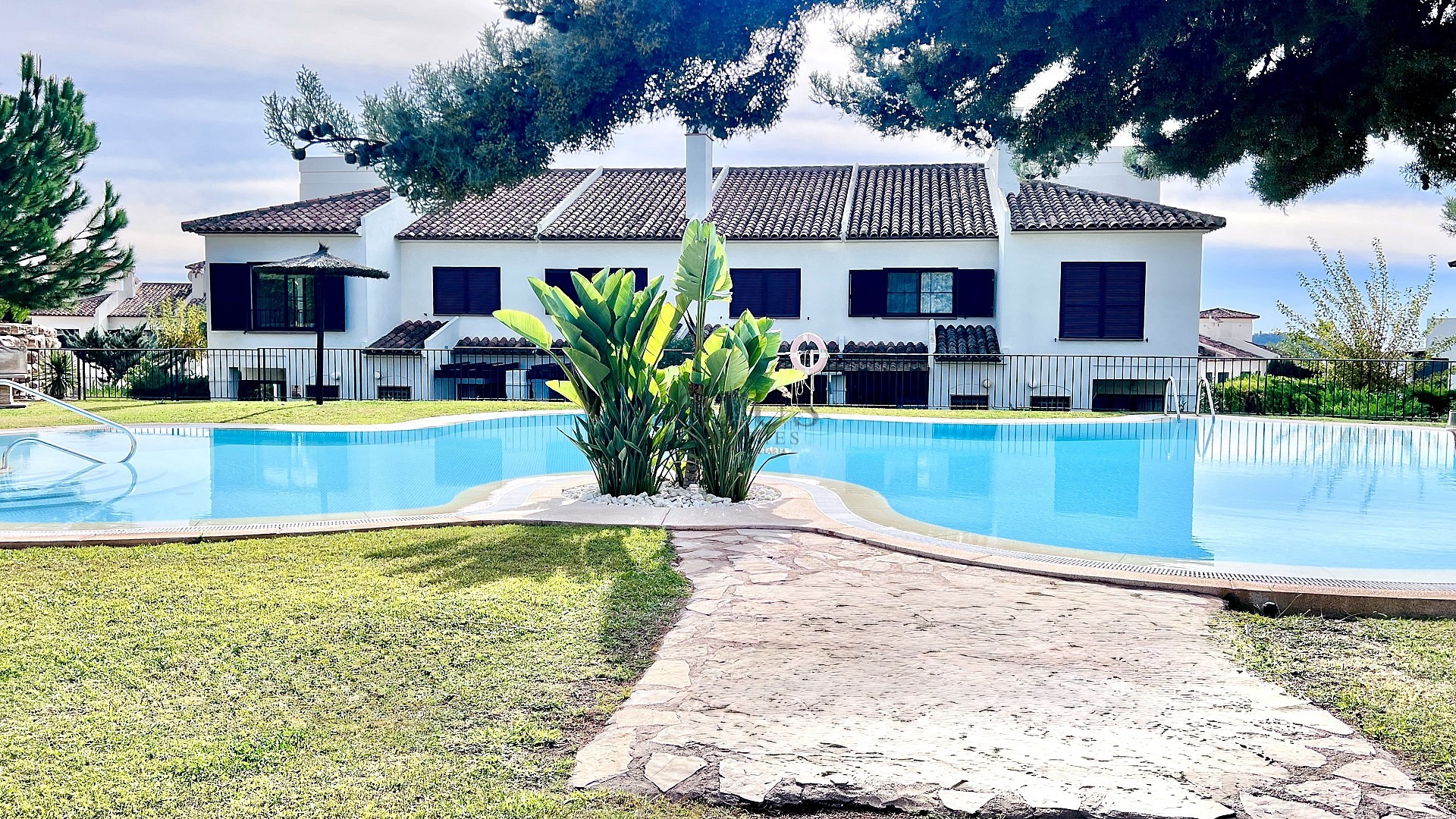 Exklusivt hörnradhus i Golf Bahía – nära Benidorm, stränder, golf och nöjesparker - Lotus Properties