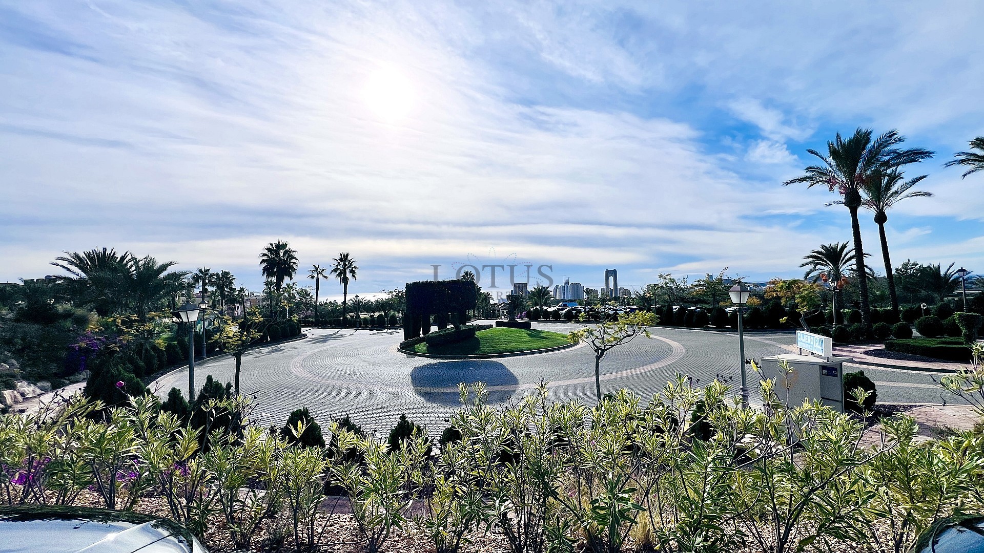 Exklusivt hörnradhus i Golf Bahía – nära Benidorm, stränder, golf och nöjesparker - Lotus Properties