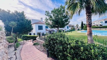 Exklusivt hörnradhus i Golf Bahía – nära Benidorm, stränder, golf och nöjesparker - Lotus Properties