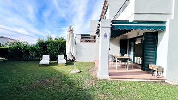 Exklusivt hörnradhus i Golf Bahía – nära Benidorm, stränder, golf och nöjesparker - Lotus Properties