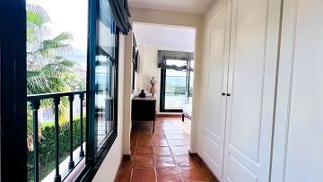 Exklusivt hörnradhus i Golf Bahía – nära Benidorm, stränder, golf och nöjesparker - Lotus Properties