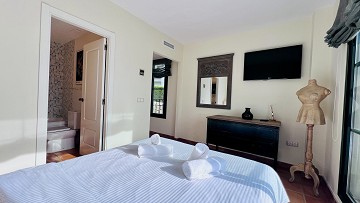 Exklusivt hörnradhus i Golf Bahía – nära Benidorm, stränder, golf och nöjesparker - Lotus Properties