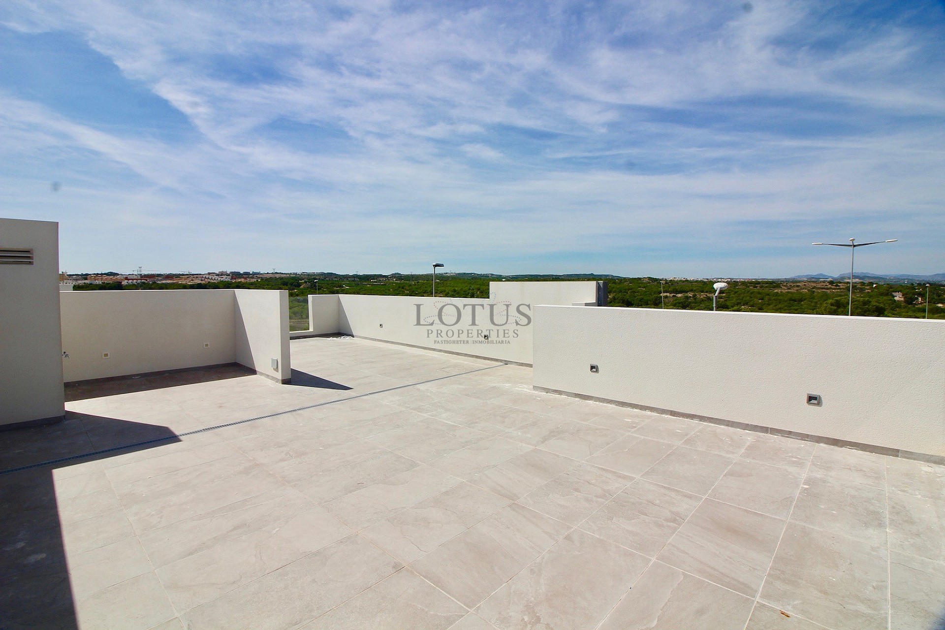 Markplanslägenheter med 3 sovrum - Los Balcones - Lotus Properties