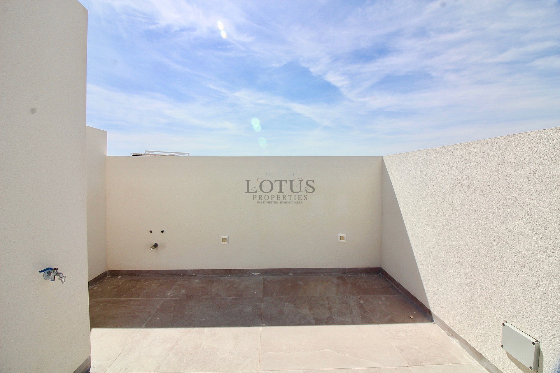 Markplanslägenheter med 3 sovrum - Los Balcones - Lotus Properties