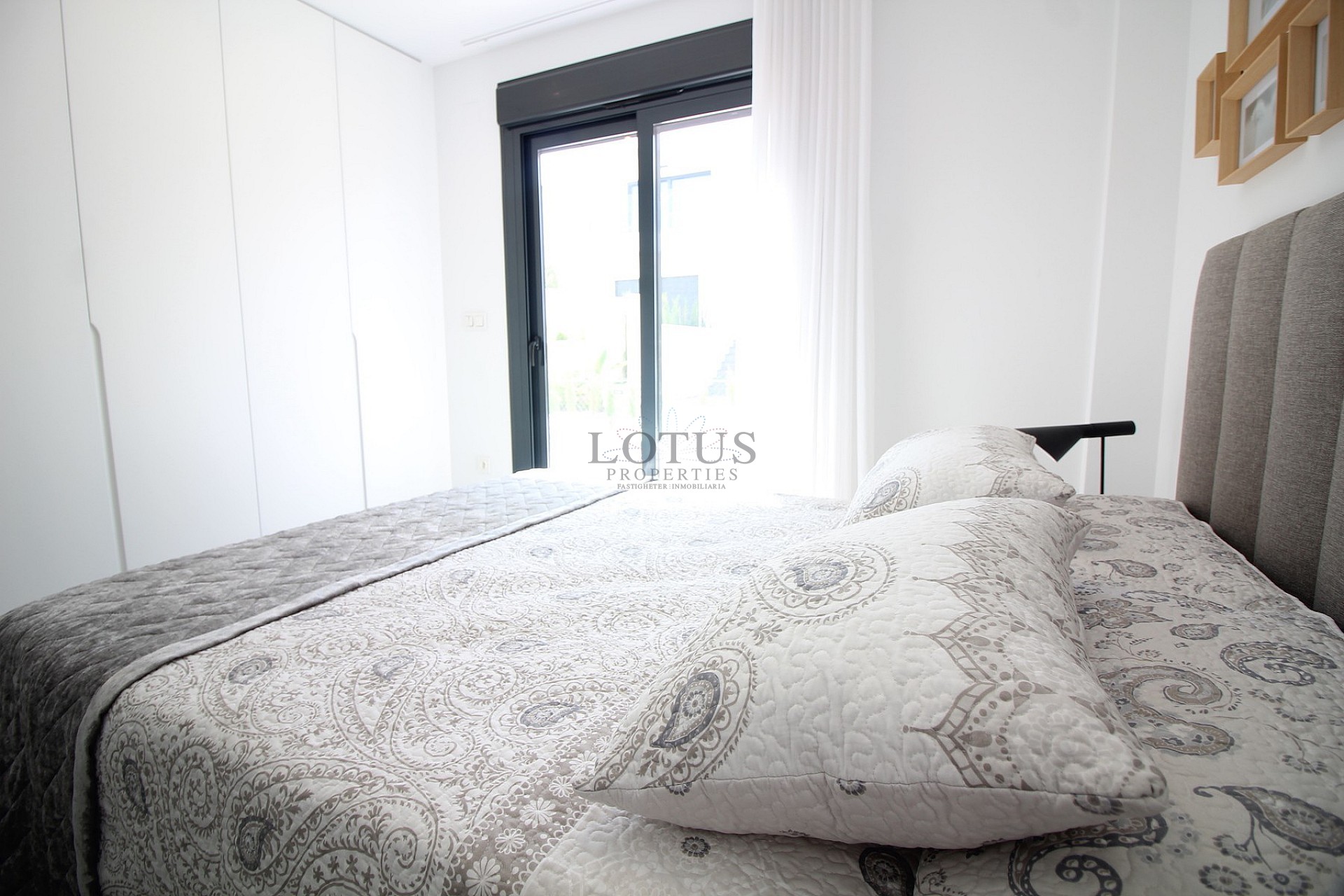 Markplanslägenheter med 3 sovrum - Los Balcones - Lotus Properties