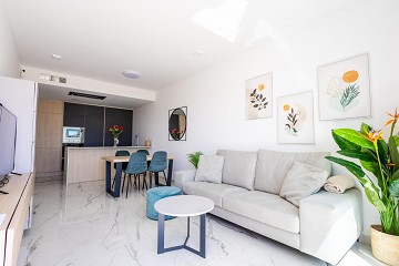 MODERN TAKVÅNING MED FANTASTISK HAVSUTSIKT OCH STOR PRIVAT TAKTERRASS. - Lotus Properties