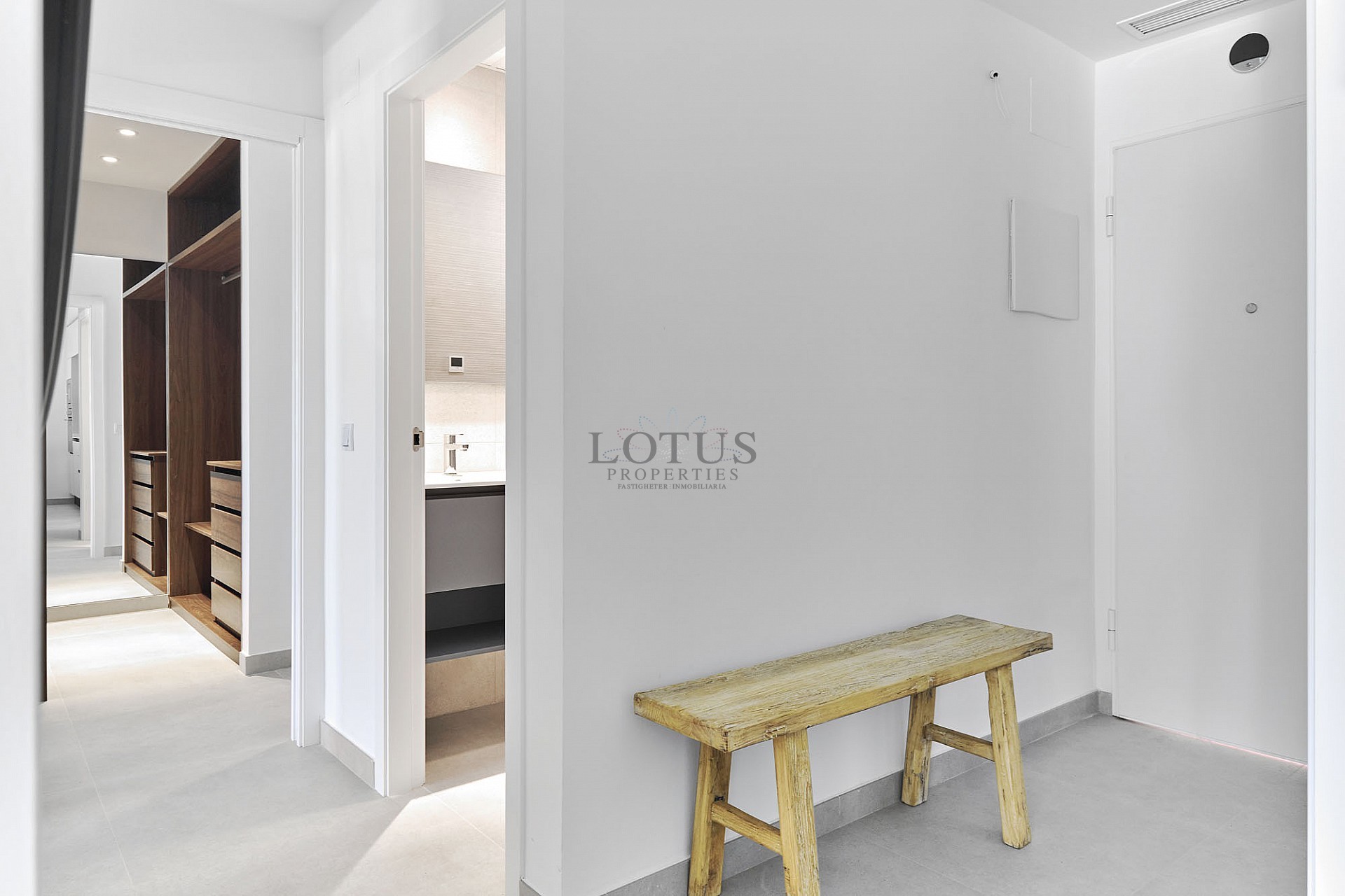 Ny Medelhavs resort 300 m till havet - Torrevieja - Lotus Properties