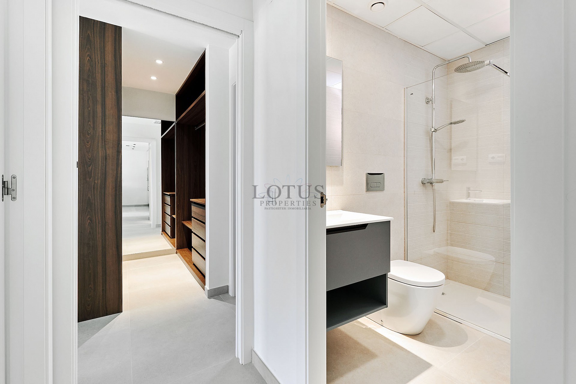 Ny Medelhavs resort 300 m till havet - Torrevieja - Lotus Properties