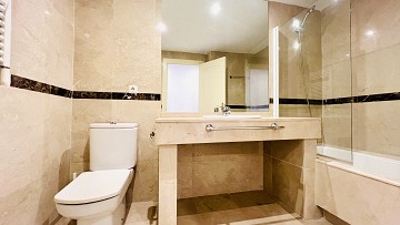 Exklusivt boende vid Villamartin Golf – Modernt hem i toppskick nära La Zenia Boulevard - Lotus Properties