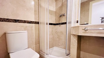 Exklusivt boende vid Villamartin Golf – Modernt hem i toppskick nära La Zenia Boulevard - Lotus Properties