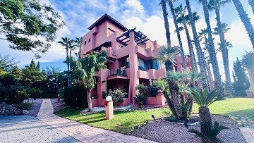 Exklusivt boende vid Villamartin Golf – Modernt hem i toppskick nära La Zenia Boulevard - Lotus Properties