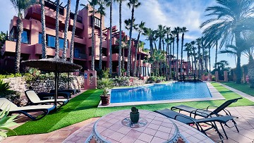 Exklusivt boende vid Villamartin Golf – Modernt hem i toppskick nära La Zenia Boulevard - Lotus Properties